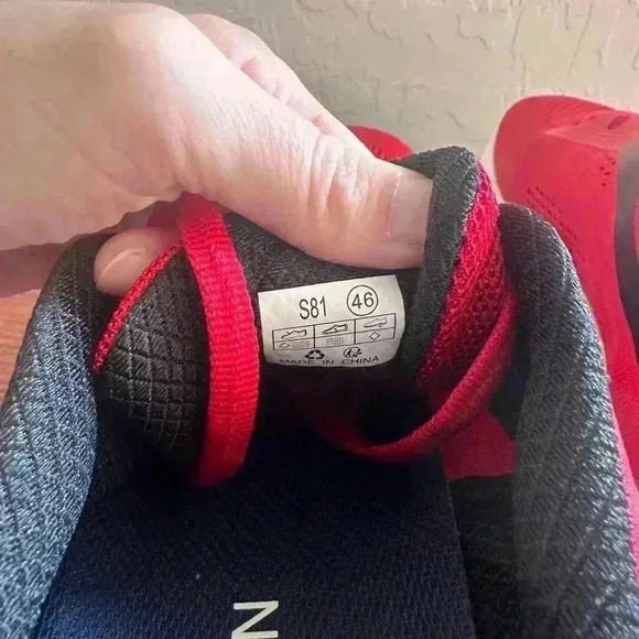 WHITIN Men's Zero Drop Running Shoes + Wide Toe Box Red Size 46 New Without Tags - Picture 9 of 10